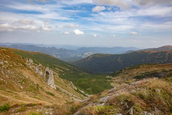 Rochas Afiadas Montanha Shpytsi Cordilheira Chornohora Cárpatos Ucranianos — Fotografia de Stock