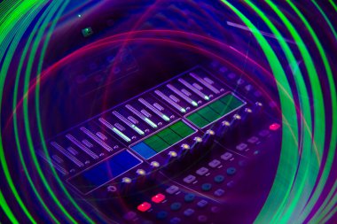 Tasarım amacı için ses kontrol panelinin kapatılması