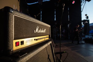 Milton Keynes, İngiltere - 29 Eylül 2023: Marshall amplifikatörü