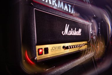 Milton Keynes, İngiltere - 29 Eylül 2023: Marshall amplifikatörü