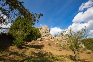 Tustan Kalesi - Urych, Ukrayna 'da ulusal öneme sahip arkeolojik ve doğal anıt