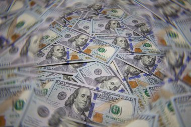 Tasarım amaçlı 100 dolarlık banknotlar