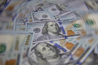 Tasarım amaçlı 100 dolarlık banknotlar