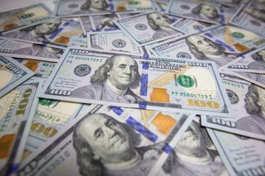 Tasarım amaçlı 100 dolarlık banknotlar