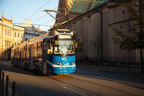 Krakow, Polonya - 10 Ekim 2018: Krakow Tramvayı