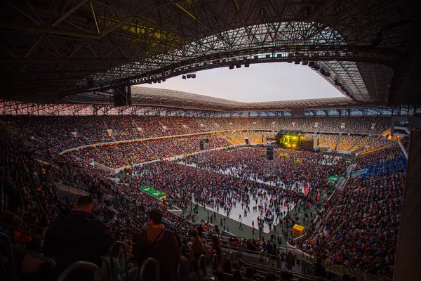 stock image LVIV, UKRAINE - AUGUST 24, 2016: Okean Elzy concert in Lviv at Lviv Arena