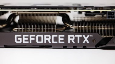 Lviv, Ukrayna - 4 Kasım 2023: ASUS TUF Oyun grafik kartı GeForce RTX 3060