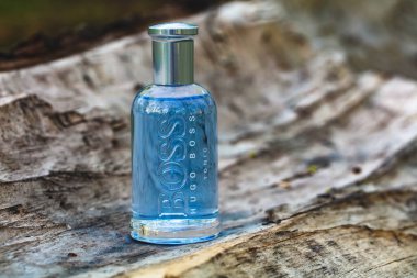 Lviv, Ukrayna - 8 Nisan 2024 Hugo Boss Şişe Tonik Eau de tuvalet şişesi