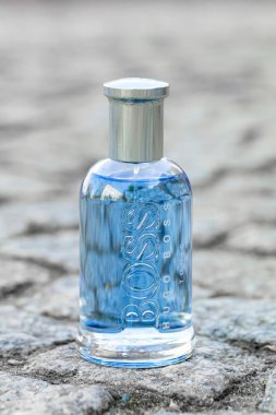 Lviv, Ukrayna - 8 Nisan 2024 Hugo Boss Şişe Tonik Eau de tuvalet şişesi