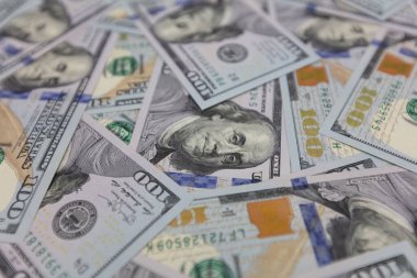 Tasarım amaçlı 100 dolarlık banknotlar