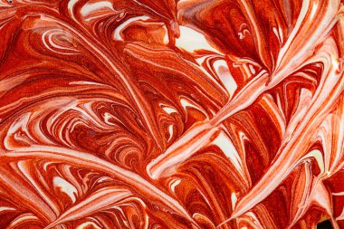 Tasarım amacı için kırmızı sıvı metalik boya dokulu arkaplan