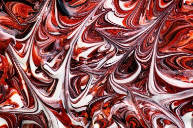 Tasarım amacı için kırmızı sıvı metalik boya dokulu arkaplan