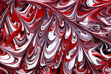 Tasarım amacı için kırmızı sıvı metalik boya dokulu arkaplan