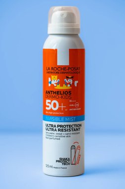 Lviv, Ukrayna - 24 Mayıs 2024: La Roche-Posay Dermo-Kids spf 50 + görünmez sis