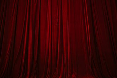 Dizayn amacıyla tiyatro arka planında kırmızı perde