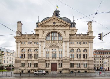 Lviv, Ukrayna - 24 Haziran 2024: Lviv Ulusal Operası, Ukrayna