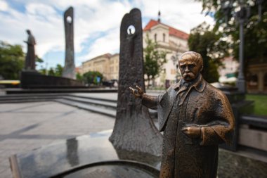Lviv, Ukrayna - 10 Temmuz 2024: Lviv 'de Taras Shevchenko anıtı modeli