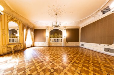 Lviv, Ukrayna - 22 Ağustos 2024: Lviv Bilim Adamları Evi (eski soylu kumarhane))