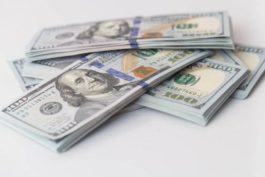 Tasarım amaçlı 100 dolarlık banknotlar