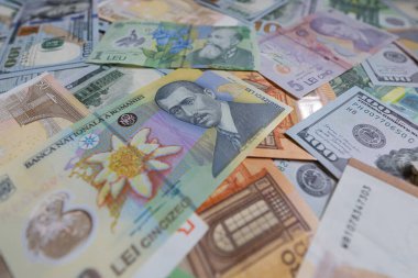 ABD Doları, Avro ve Romen lei tasarım amaçlı fon notları