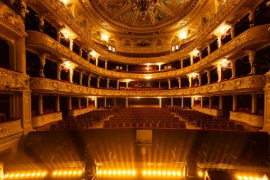 Lviv, Ukrayna - 17 Mart 2019: Lviv Opera Binası