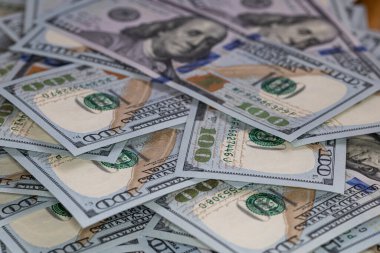 Tasarım amaçlı 100 dolarlık banknotlar