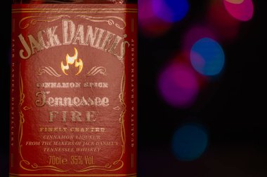 Tennessee, ABD - 12 Kasım 2024: Jack Daniel 'in Tarçın Baharatı