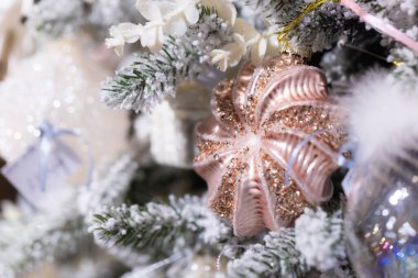 Tasarım amaçlı Noel oyuncaklarının kapanışı