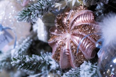 Tasarım amaçlı Noel oyuncaklarının kapanışı