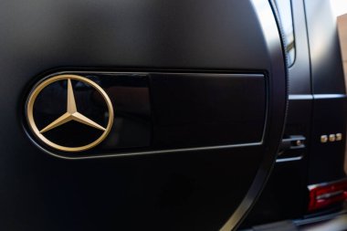 Lviv, Ukrayna - 26 Kasım 2024: Mercedes-AMG G G 63 V8 biturbo araba