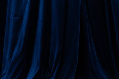 Tasarım amacı için tiyatro arka planında mavi perde
