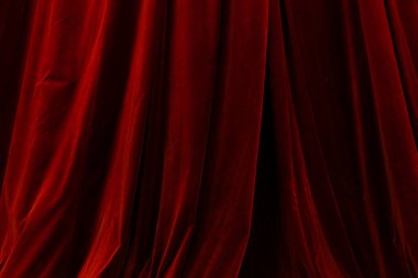 Dizayn amacıyla tiyatro arka planında kırmızı perde