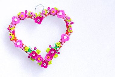 Lviv, Ukrayna - 5 Şubat 2025 Lego Kalp Süslemesi