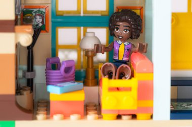 Lviv, Ukrayna - 10 Şubat 2025: LEGO Dost