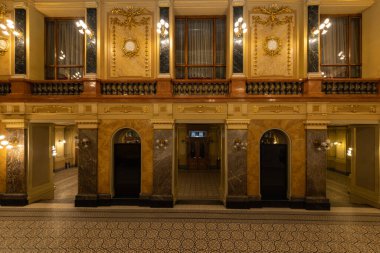 Lviv, Ukrayna - 5 Mart 2025: Lviv Ulusal Opera İçişleri