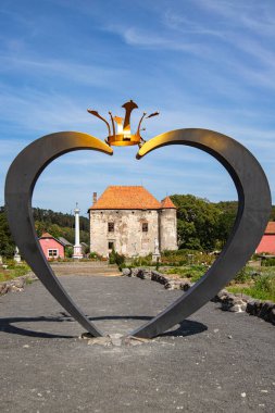 Chynadiyevo, Ukrayna - 24 Ağustos 2024: Chynadiyevo, Ukrayna 'daki ortaçağ kalesi Aziz Miklosh