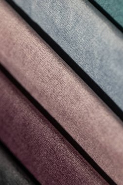 Tasarım amacı için renkli desenli tekstil örneklerinin yakınlaştırılması