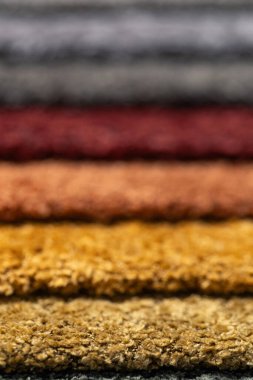 Tasarım amacı için renkli desenli tekstil örneklerinin yakınlaştırılması