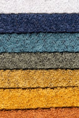 Tasarım amacı için renkli desenli tekstil örneklerinin yakınlaştırılması