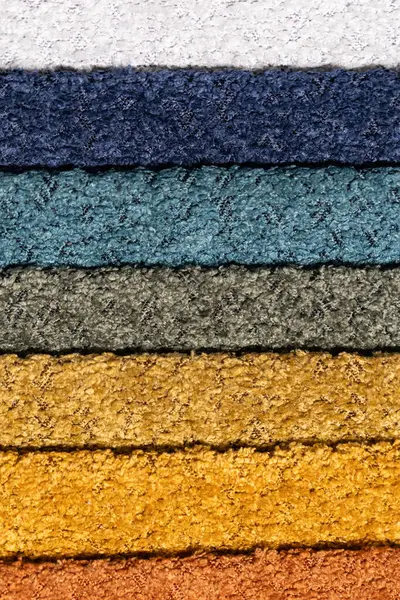 Tasarım amacı için renkli desenli tekstil örneklerinin yakınlaştırılması