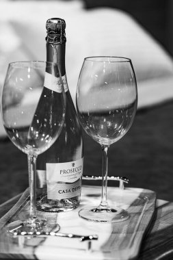 Lviv, Ukrayna - 22 Mayıs 2025: Prosecco Spumante Casa Defra