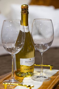 Lviv, Ukrayna - 22 Mayıs 2025: Prosecco Spumante Casa Defra