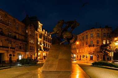 Lviv, Ukrayna - 25 Ağustos 2024: Lviv 'deki Aziz George Zmiyeborets Anıtı