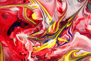 Parıldayan Metalik Renklerle Canlı Soyut Akışkan Sanat