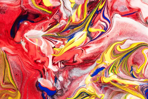 Parıldayan Metalik Renklerle Canlı Soyut Akışkan Sanat