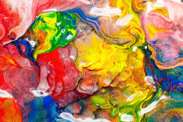 Parıldayan Metalik Renklerle Canlı Soyut Akışkan Sanat