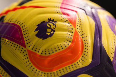 Lviv, Ukrayna - 30 Mayıs 2025 Nike Uçuş Futbolu Premier League Logosu
