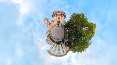 Küçük Gezegen Panoramik Lviv Şehri Görünümü