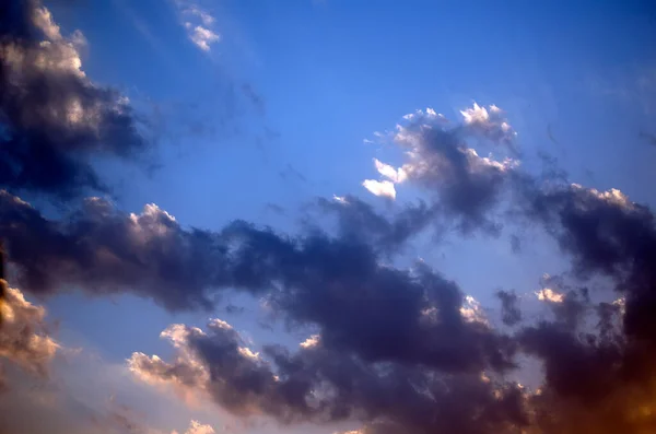 Nuvens Bonitas Céu Azul Pôr Sol Série Natureza — Fotografia de Stock