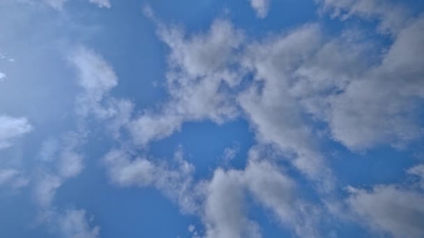 Хронология Белых Облаков Голубом Небе Утром Облачное Небо Опасность — стоковое видео